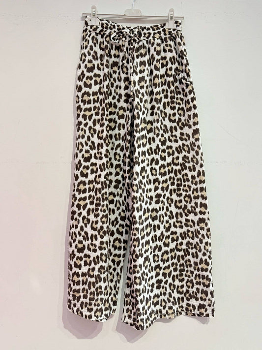 Hose WILD LEO aus Baumwollgaze in verschiedenen Farben