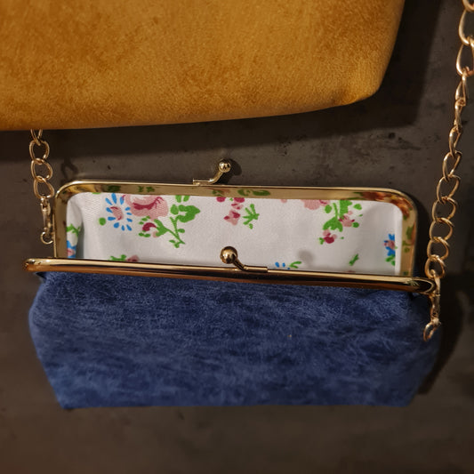 Clutch / Umhängetasche