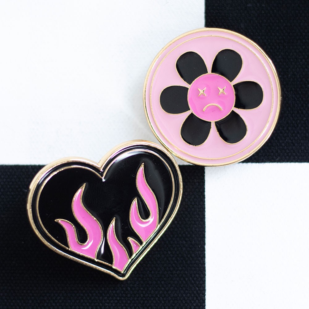 Pin-Set Burning Heart & Traurige Blume