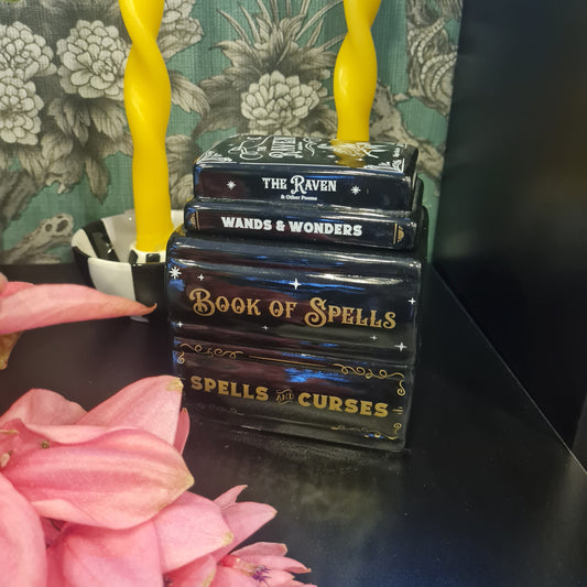 Duftlampe Bücherstapel "Book of Spells"