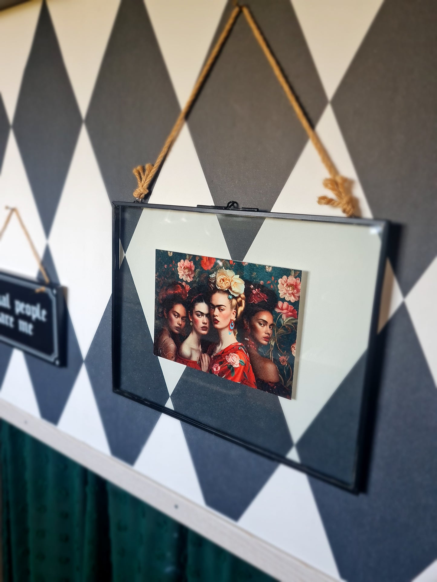 Postkarte #35 - Frida Kahlo: Weltfrauen