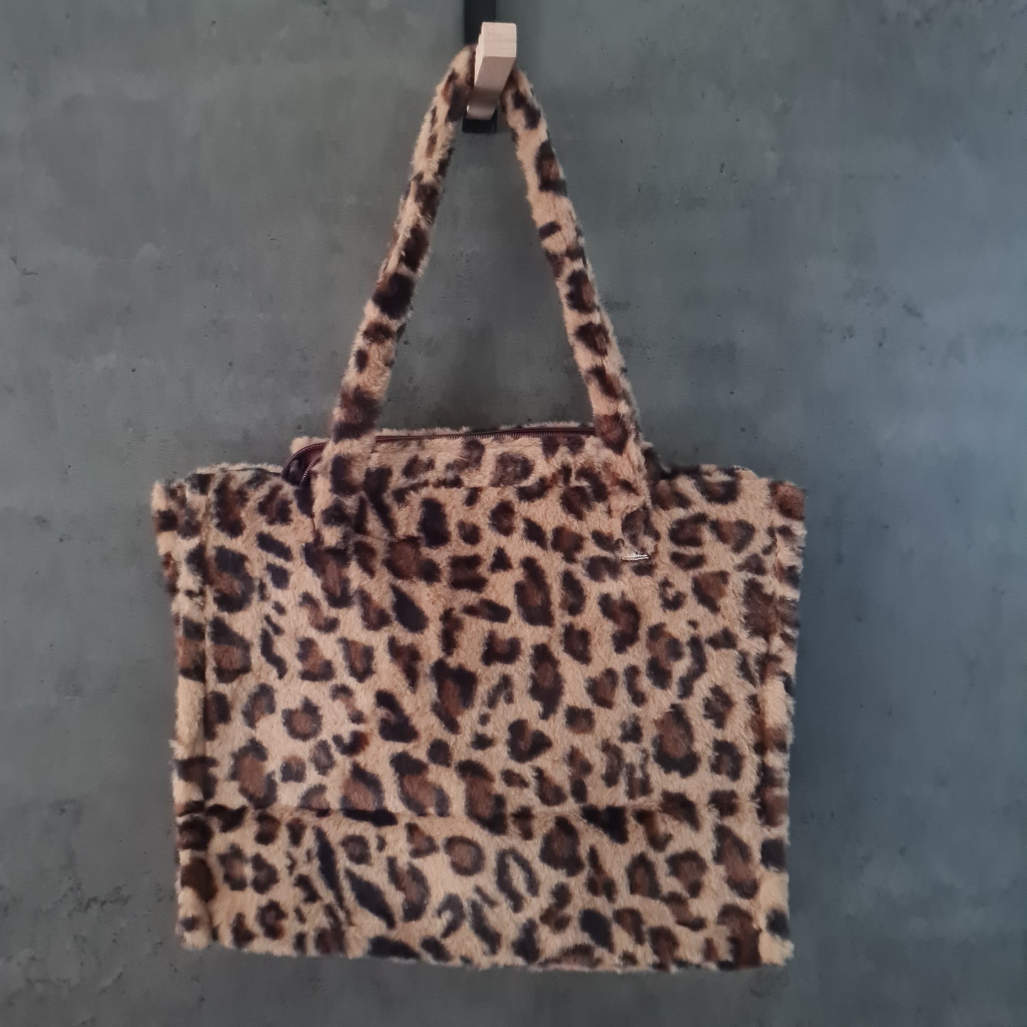 Shopper Fluffy Leopard