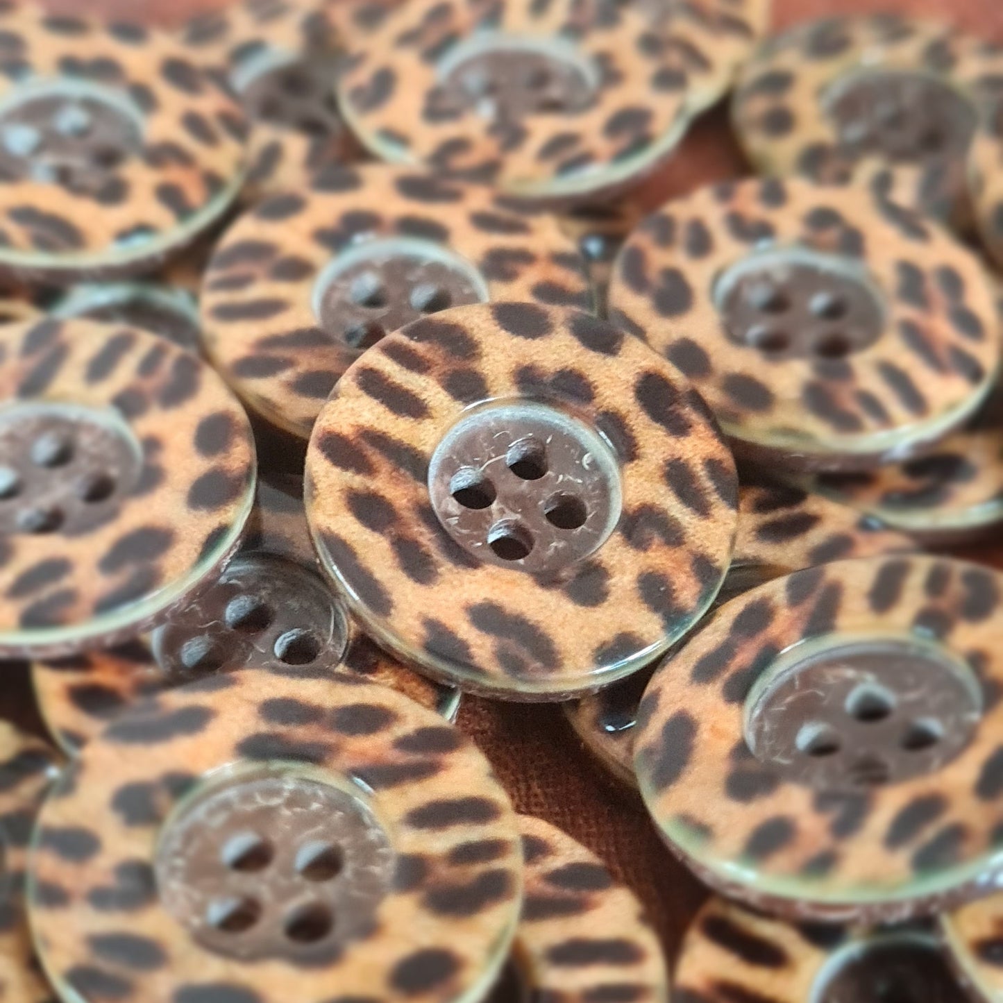 Knopf Leoparden-Print, 18 mm