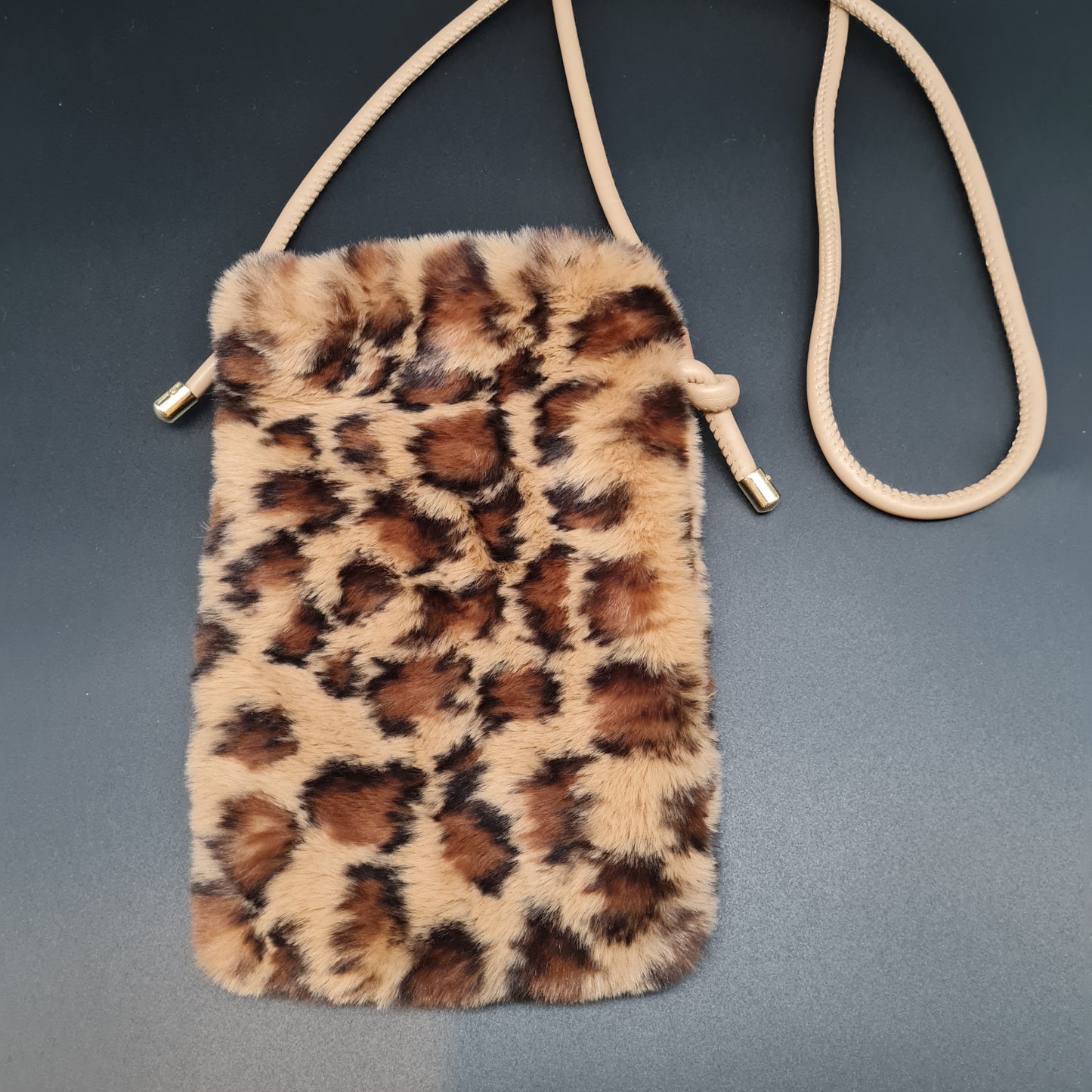 Plüsch Handytasche